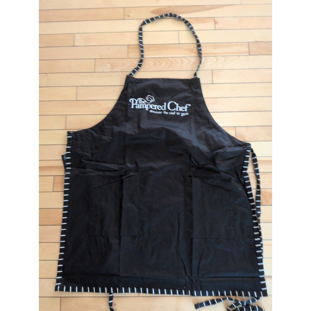 Pampered Chef Apron Black & White Stripes Adult One Size Fits All Brand New